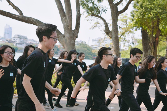 Học sinh trường Ams biểu diễn màn flashmob được chuẩn bị suốt 1 năm - Ảnh 9.