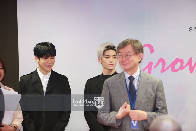 Cận cảnh nhan sắc Taeyong - Jaehyun (NCT-U) v&agrave; Luna f(x) tại buổi họp b&aacute;o - Ảnh 27.
