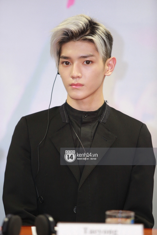 Cận cảnh nhan sắc Taeyong - Jaehyun (NCT-U) v&agrave; Luna f(x) tại buổi họp b&aacute;o - Ảnh 17.