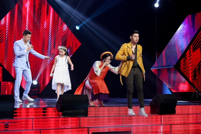 The Voice Kids: Noo Phước Thịnh rơi nước mắt khi nghe hot boy nhí hát về mẹ - Ảnh 9.