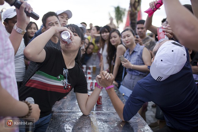 C&ugrave;ng nh&igrave;n lại những khoảnh khắc ch&aacute;y hết m&igrave;nh của giới trẻ Đ&agrave; Nẵng trong 2 ng&agrave;y tại Cocofest 2016 - Ảnh 5.