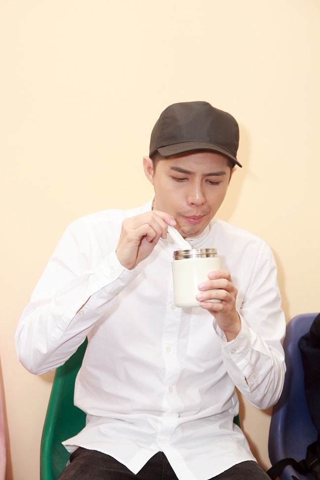 Noo Phước Thịnh bận rộn từ s&aacute;ng sớm đến tối mịt chuẩn bị cho liveshow - Ảnh 5.
