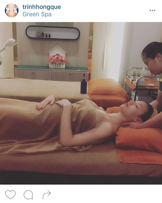 Hồng Quế lần đầu khoe ảnh t&igrave;nh cảm với bạn trai giấu mặt - Ảnh 2.