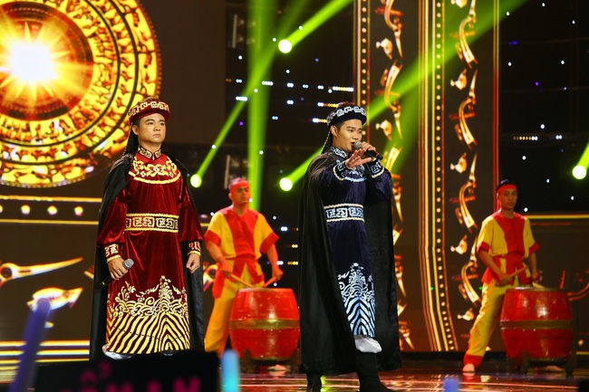 Tuyệt đỉnh song ca: Noo Phước Thịnh bị Mr. Đàm chỉnh trên ghế nóng - Ảnh 4.