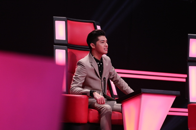 The Voice Kids: Noo Phước Thịnh xin cho học tr&ograve; đầu qu&acirc;n về c&ocirc;ng ty của Đ&ocirc;ng Nhi - Ảnh 5.