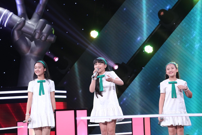 The Voice Kids: Noo Phước Thịnh xin cho học tr&ograve; đầu qu&acirc;n về c&ocirc;ng ty của Đ&ocirc;ng Nhi - Ảnh 8.
