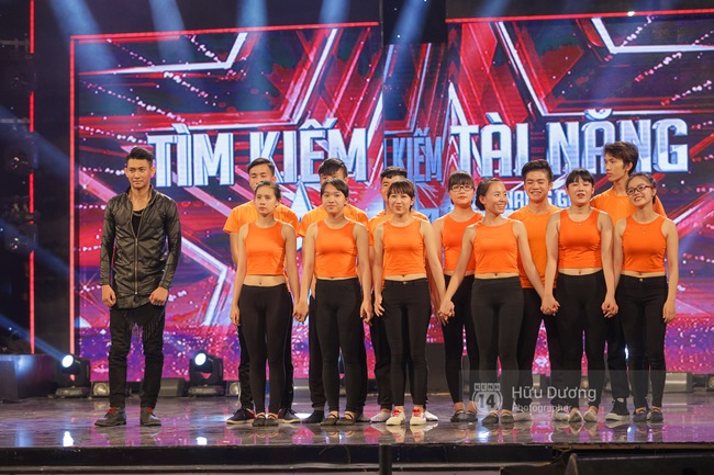 Got Talent: Giám khảo lúng túng khi phải loại cô Thúy bình tĩnh sống - Ảnh 2.