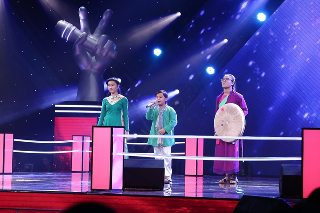 The Voice Kids: Đ&ocirc;ng Nhi - Noo Phước Thịnh nước mắt đầm đ&igrave;a khi phải loại học tr&ograve; - Ảnh 15.