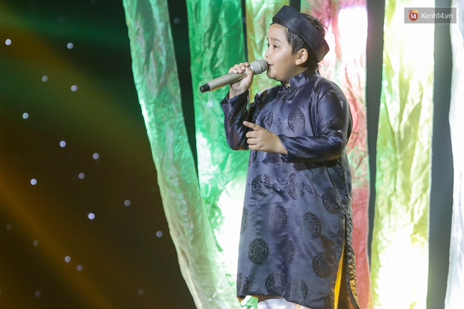 The Voice Kids: Noo Phước Thịnh loại hot boy 9 tuổi, Đông Nhi bưng mặt khóc sau khi công bố kết quả - Ảnh 26.