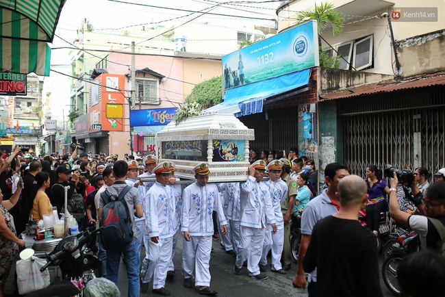 Bố Minh Thuận, Nhật Hào bật khóc xúc động trong lễ di quan - Ảnh 19.