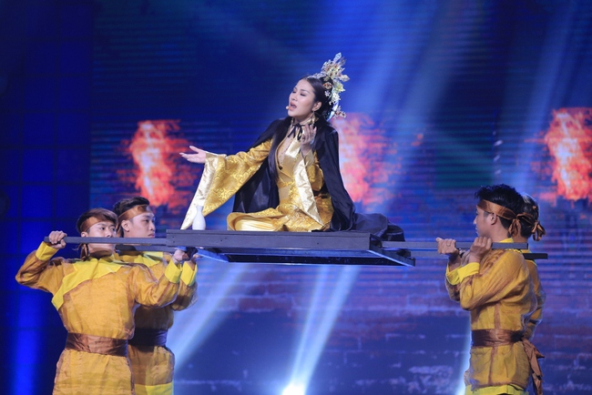 Gặp cô gái có màn biến hóa xuất sắc thành nữ ca sĩ Như Quỳnh - Ảnh 6.