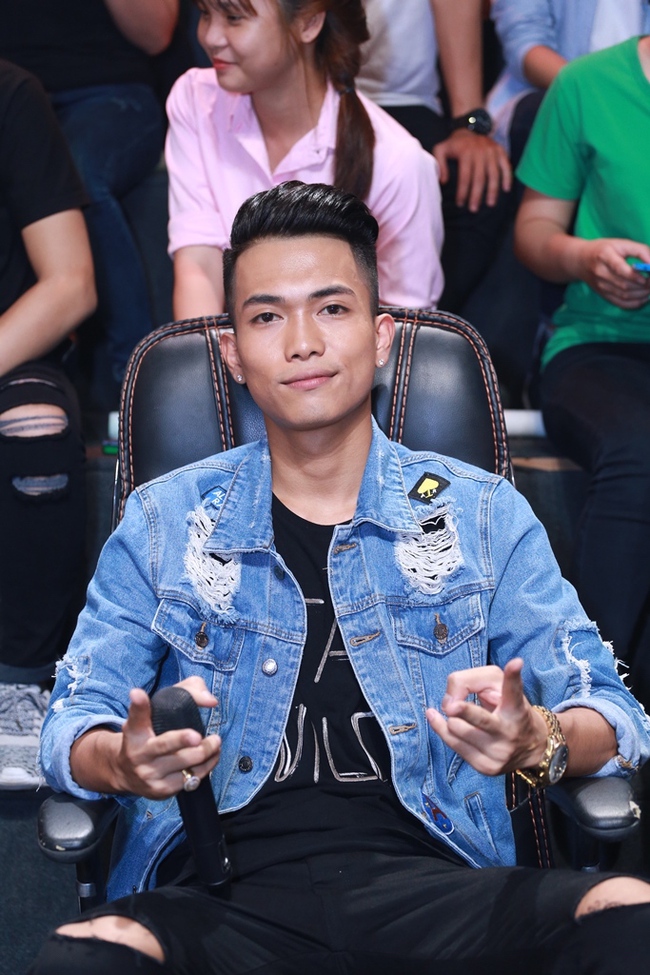 Clip: B&iacute;ch Phương - Hương Giang Idol gặp nhau l&agrave; kh&ugrave;ng - Ảnh 8.