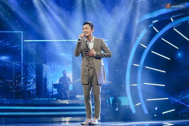 Chung kết Vietnam Idol: Thu Minh xông lên sân khấu đọ giọng với Janice - Ảnh 17.