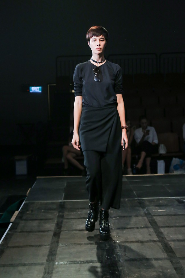 Minh Tú chỉ đạo Phí Phương Anh tập catwalk - Ảnh 7.