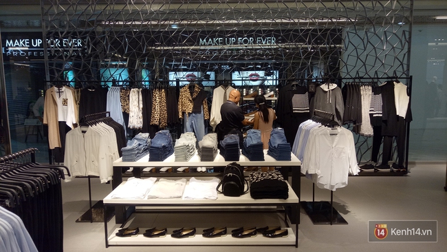 Store Zara Việt Nam: Đồ đẹp, giá hợp lý và đầy đủ collection - Ảnh 16.