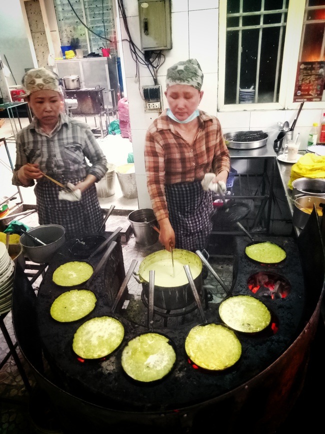 100km thủng săm 3 lần, mất hành lý, lạc đường... là những trải nghiệm không thể quên trong ngày đầu Here We Go lên đường! - Ảnh 25.