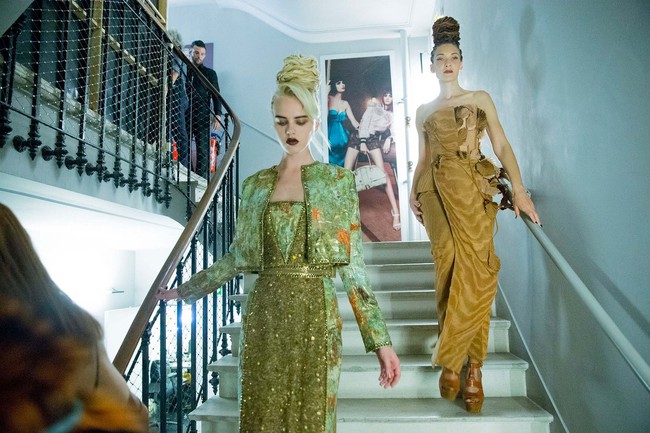 Haute Couture mùa này là một bữa tiệc thị giác cho đôi mắt của bạn - Ảnh 39.