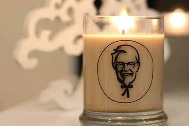 Nến thơm mùi gà rán KFC dành riêng cho các thần lợn nhập - Ảnh 1.
