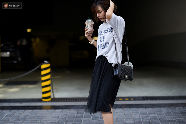 Street style 2 miền tuần qua: tươi sáng, trẻ trung và vui mắt đến bất ngờ - Ảnh 1.