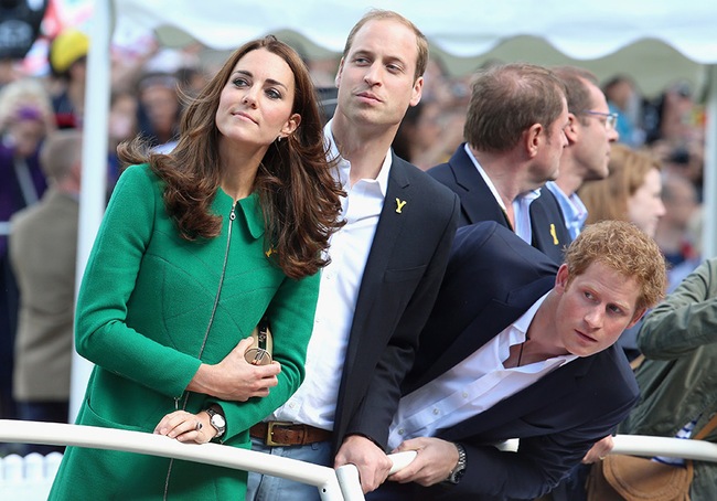 Lý do vì sao Hoàng tử William và Công nương Kate gần như không bao giờ nắm tay nhau trước công chúng - Ảnh 7.