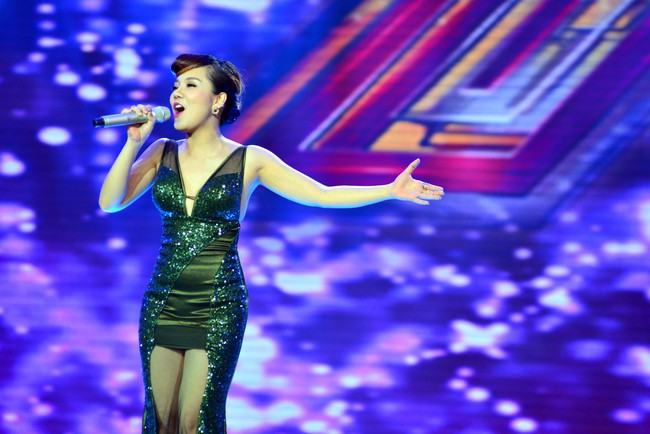 X-Factor: Cô gái lai Hà Hồ - Mỹ Tâm hết ôm Dương Khắc Linh, lại hôn Tùng Dương - Ảnh 39.