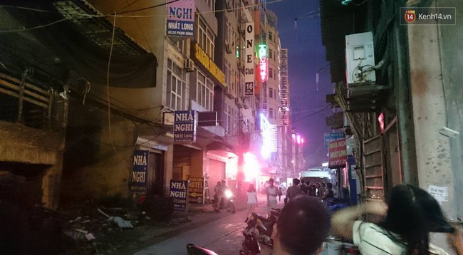 H&agrave; Nội: Nổ lớn ở kh&aacute;ch sạn, 1 người bị bỏng nặng - Ảnh 2.