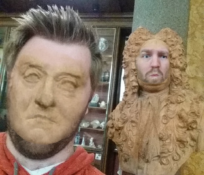 Ho&aacute;n đổi khu&ocirc;n mặt với người kh&aacute;c xưa rồi, thanh ni&ecirc;n n&agrave;y c&ograve;n h&oacute;a th&agrave;nh... danh nh&acirc;n cổ đại - Ảnh 3.