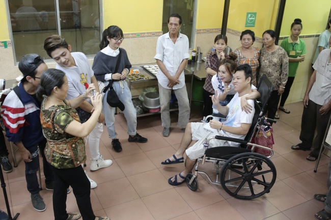 Ninh Dương Lan Ngọc: Ngo&agrave;i t&agrave;i năng, tấm l&ograve;ng nh&acirc;n &aacute;i l&agrave; điểm cộng cho sự th&agrave;nh c&ocirc;ng! - Ảnh 6.