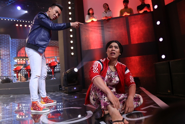 Lip Sync Battle: Trấn Th&agrave;nh gi&uacute;p Hari Won c&oacute; tiết mục x&agrave;m nhất sự nghiệp! - Ảnh 16.
