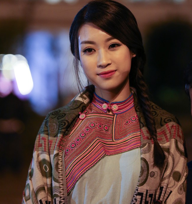 Hoa hậu Mỹ Linh lần đầu lấn s&acirc;n l&agrave;m MC Truyền h&igrave;nh - Ảnh 8.