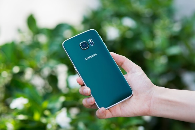Gi&aacute; như iPhone c&oacute; th&ecirc;m những m&agrave;u m&aacute;y n&agrave;y... - Ảnh 1.