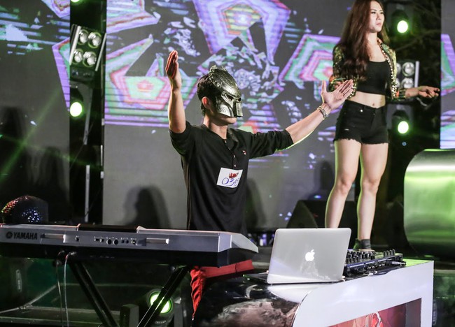 Hardwell hay Tiesto cũng phải khóc thét khi nghe những bản remix của thí sinh Tài năng DJ  - Ảnh 3.