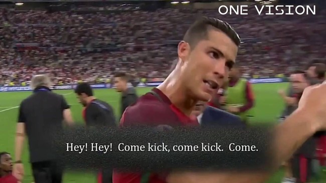 Hành động này chứng minh Ronaldo là người đội trưởng đầy mạnh mẽ - Ảnh 1.