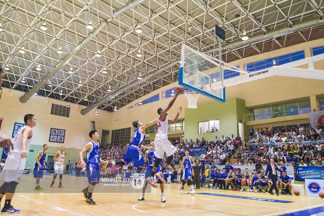 Khai mạc VBA 2016: Nhiệt, bất ngờ v&agrave; kh&ocirc;ng thiếu những b&oacute;ng hồng! - Ảnh 16.