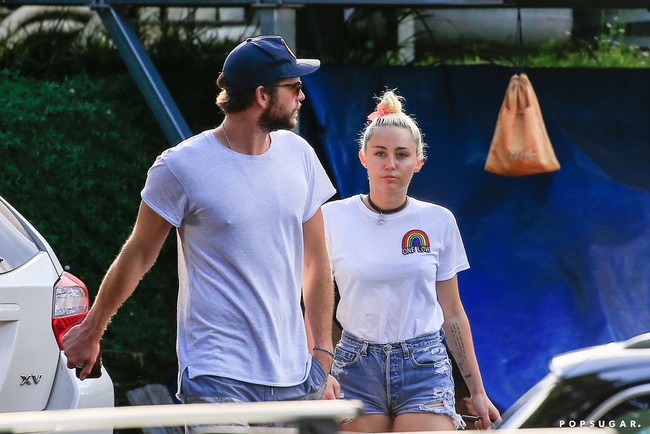 Miley có lẽ đã mê mệt Liam vì thân hình nóng bỏng này khi lần đầu gặp nhau - Ảnh 4.