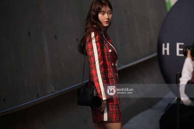 Độc quyền: Street style chất lừ tại Tuần lễ thời trang Seoul - Ngày 2 - Ảnh 17.