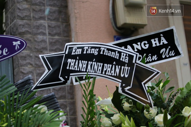 Mặc trời mưa, Noo Phước Thịnh, Minh Hằng cùng dòng người vẫn tới tiễn đưa Minh Thuận - Ảnh 23.