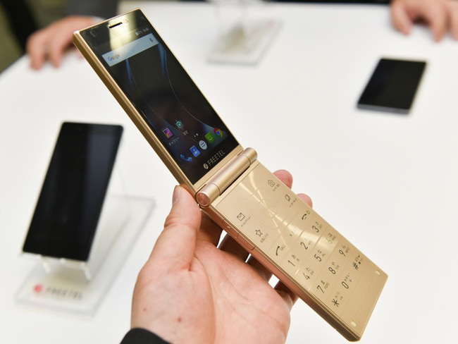 Chiêm ngưỡng smartphone vỏ sò thời thượng của Samsung, 3 cái iPhone 7 mới mua được em này - Ảnh 7.