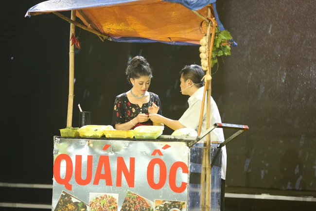 Cười xuy&ecirc;n Việt: Nh&oacute;m trai đẹp X-Pro lại g&acirc;y sốt với tiểu phẩm h&agrave;i Bolero - Ảnh 4.