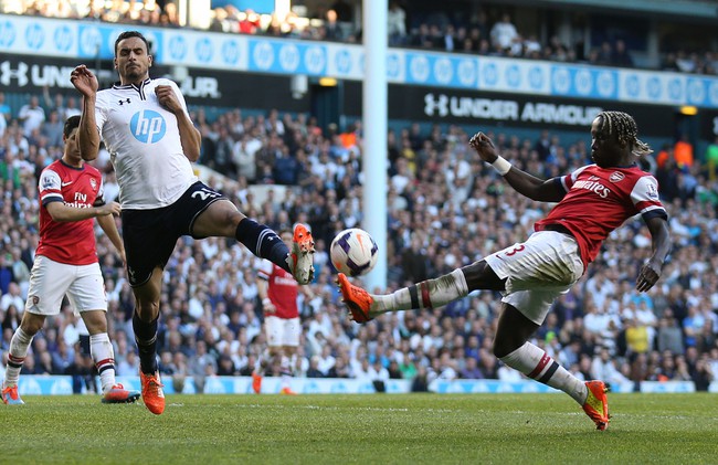 7 lần Arsenal cay đắng nh&igrave;n ng&ocirc;i sao chuyển sang c&aacute;c k&igrave;nh địch Premier League - Ảnh 10.