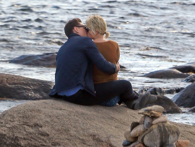 Taylor Swift - Tom Hiddleston chia tay sau 3 tháng hẹn hò - Ảnh 3.