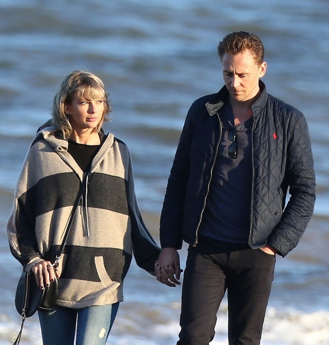 Taylor Swift và Tom Hiddleston thuê cả... rạp chiếu phim để hẹn hò - Ảnh 1.