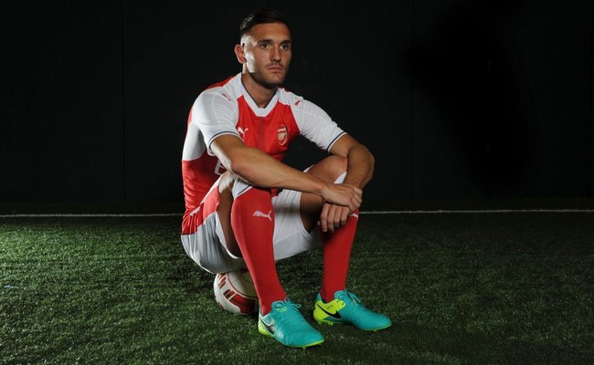 L&atilde;o h&agrave; tiện Wenger cuống cuồng chi ti&ecirc;u trong những ng&agrave;y cuối chuyển nhượng - Ảnh 3.