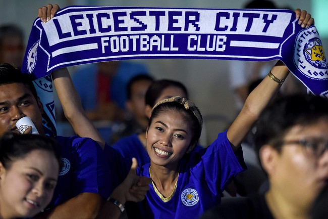 Người Thái rầm rộ ăn mừng chức vô địch của Leicester City - Ảnh 8.