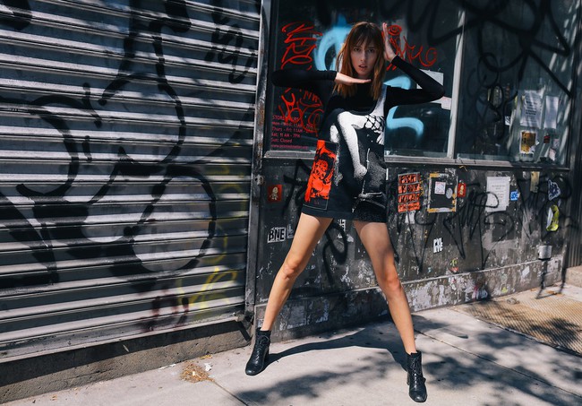 Phong c&aacute;ch ph&oacute;ng kho&aacute;ng, thực tế ăn s&acirc;u v&agrave;o m&aacute;u giới mộ điệu thời trang tại NYFW - Ảnh 43.