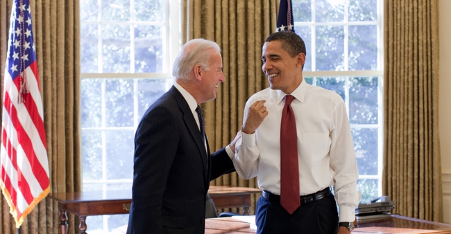 Nh&igrave;n lại những khoảnh khắc ấn tượng của Tổng thống Obama nh&acirc;n dịp sinh nhật lần thứ 55 - Ảnh 11.