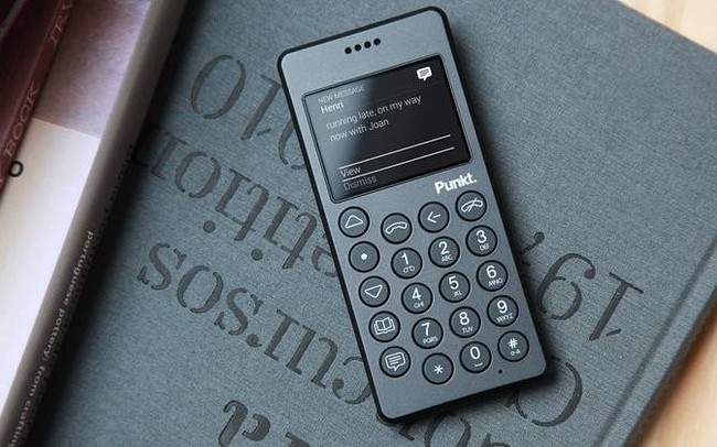 9 điện thoại... không thông minh nhưng tốt nhất nên sở hữu một cái - Ảnh 1.