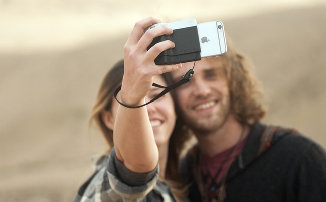 Biến iPhone thành máy ảnh cơ với tay cầm đa năng cho dân chụp hình - Ảnh 14.