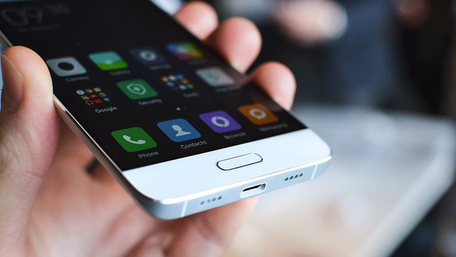 Chỉ cần 7 triệu đ&atilde; mua được 2 si&ecirc;u phẩm smartphone n&agrave;y - Ảnh 2.