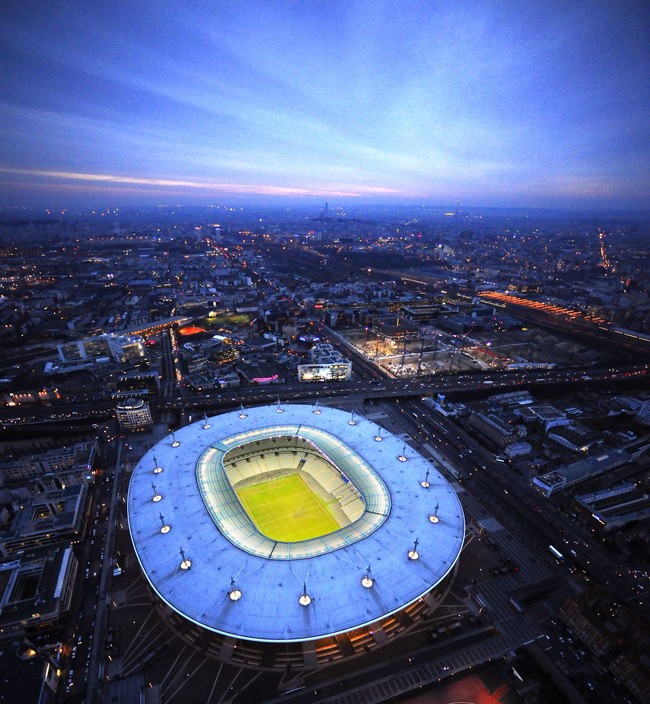 Khám phá 10 sân vận động tổ chức Euro 2016 - Ảnh 1.